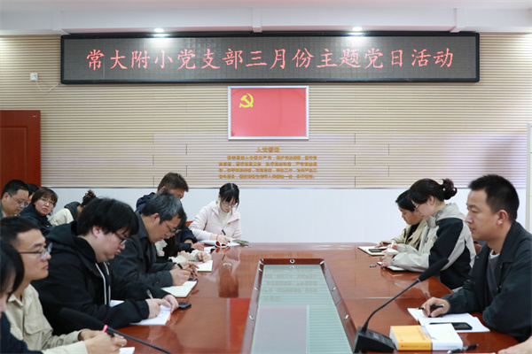 2N8A2560.jpg