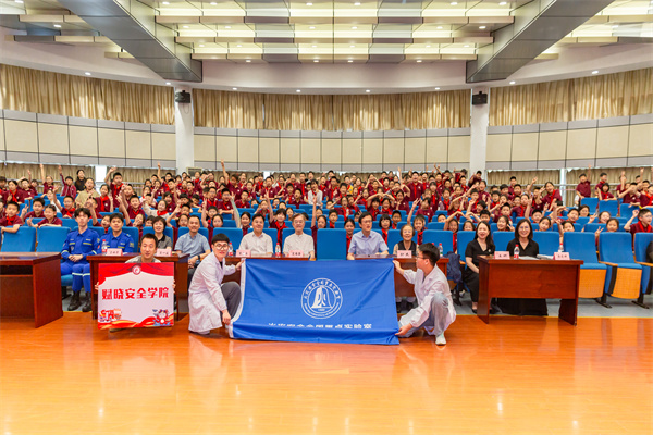1J5A0405.jpg